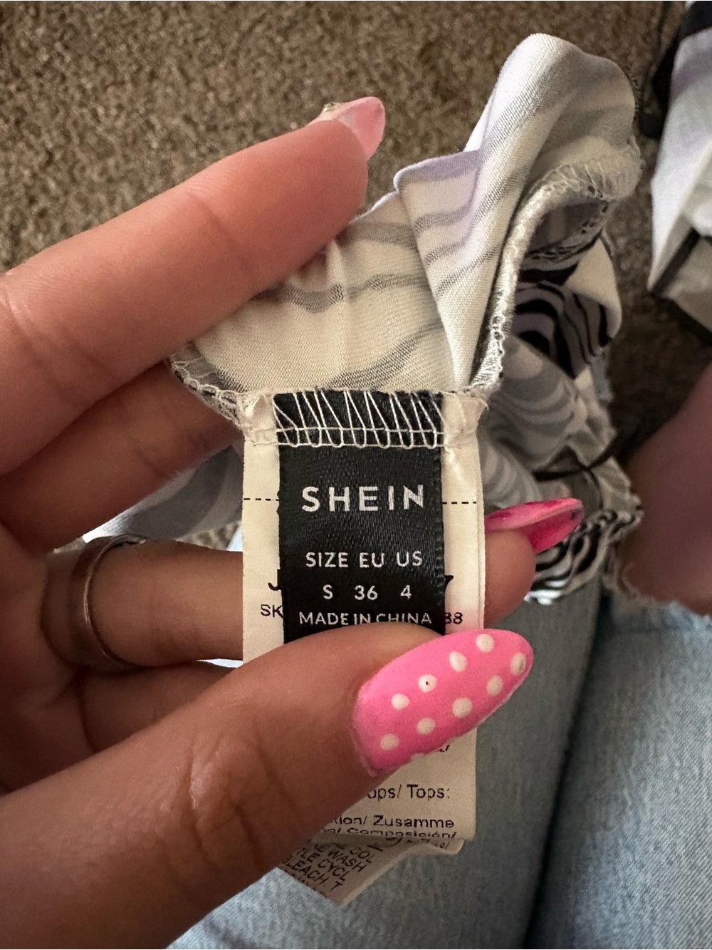 SHEIN Black and White Zebra Print Strapless Tube Top - Picture 2 of 2
